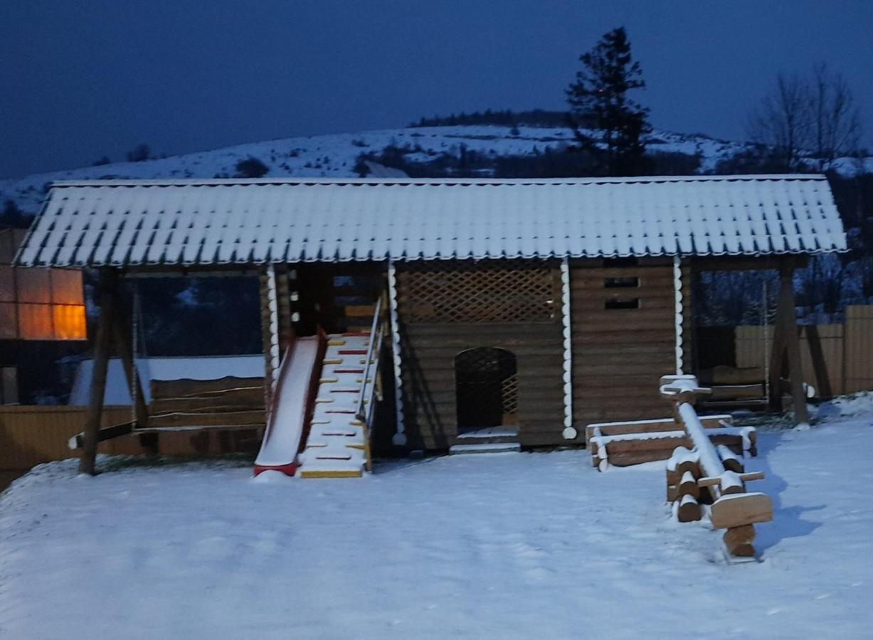 Mountain Dew Hotell Belasovitsa Eksteriør bilde